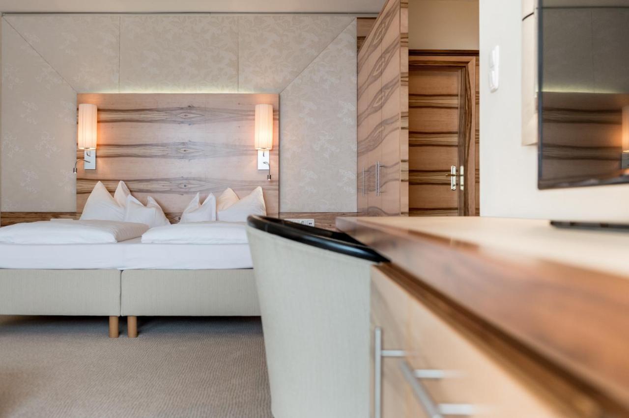אוברגורגל Hotel Olympia מראה חיצוני תמונה
