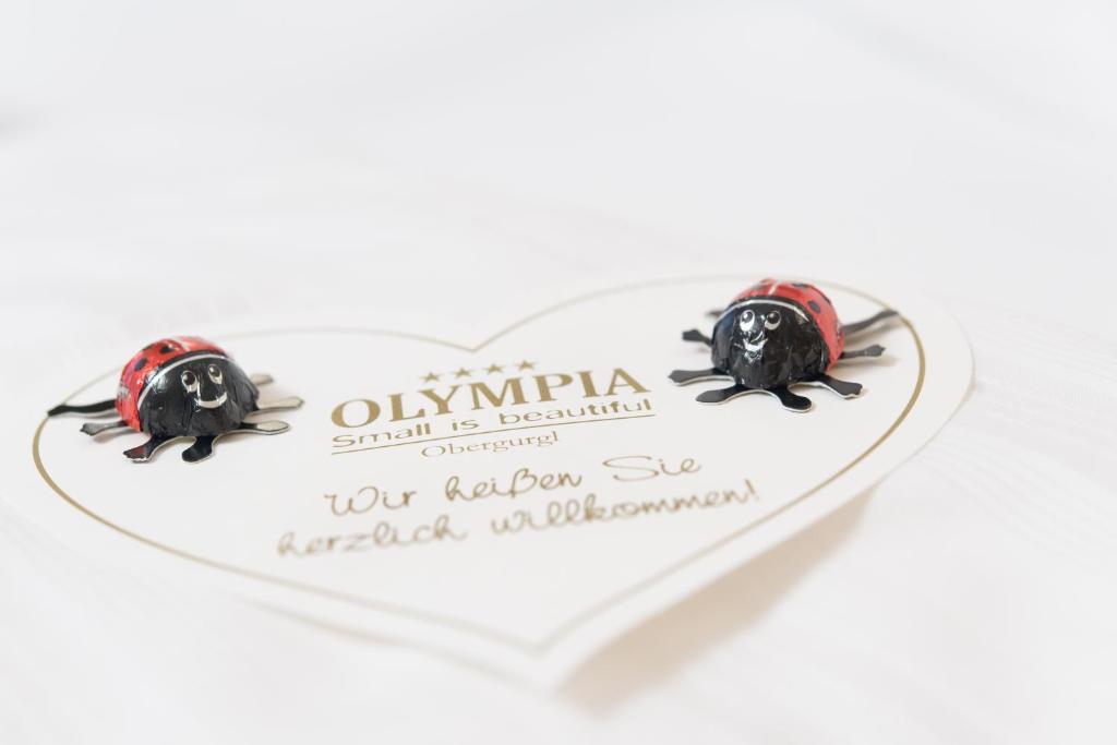 אוברגורגל Hotel Olympia חדר תמונה